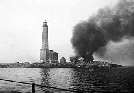 Bengtskär burning 26.7.1941 -2.JPG