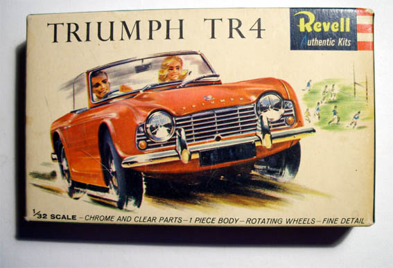 Revell Triumph.jpg