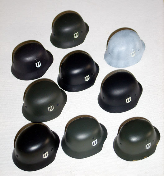 Dubbeldekal hjälmar.jpg