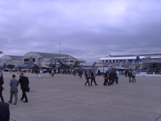 SI852235.JPG