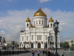 250px-Russia-Moscow-Cathedral_of_Christ_the_Saviour-6.jpg