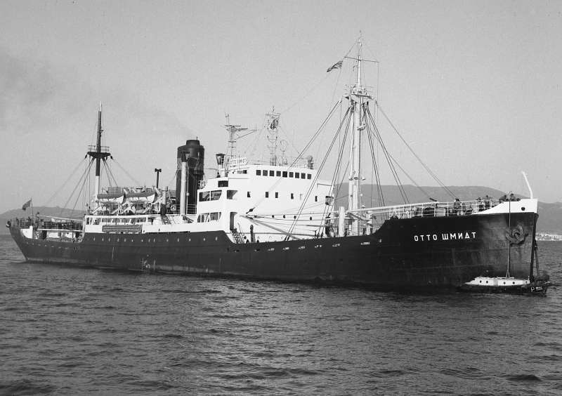 Ship+Photo+OTTO+SCHMIDT.jpg