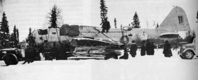 Steningers DB-3 bärgas.jpg