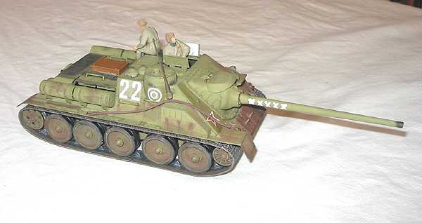 SU-100 front.jpg