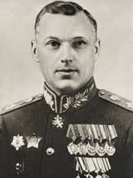 Marskalk Konstantin Rokossovsky.png