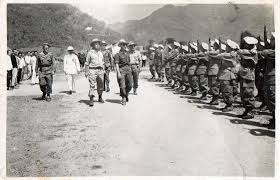 Laotiska soldater.jpg