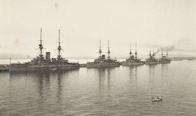 medelhavsflottan tar upp aangan.jpg