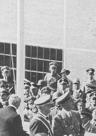 Hedersgast med ansikte.jpg