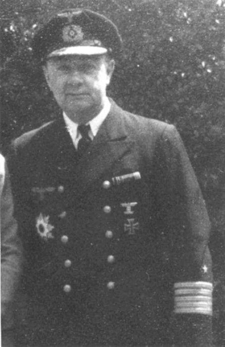 Admiral Paul Wennecker.jpg