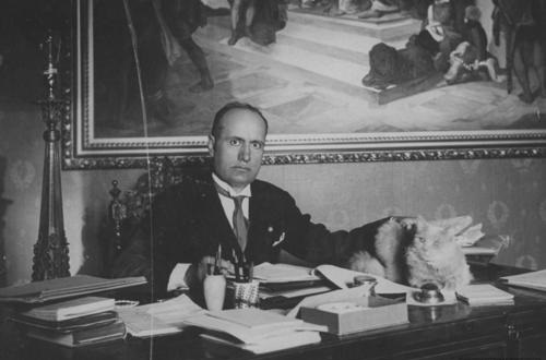 - fattar Benito Mussolini.....jpg