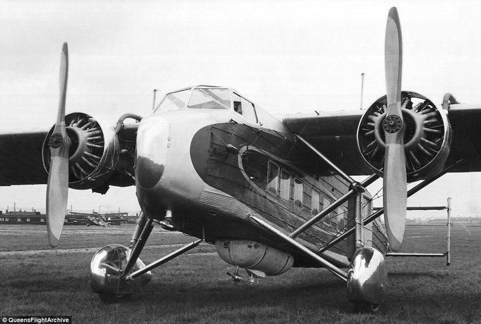 Kungaflyg 2 Utifrån.jpg