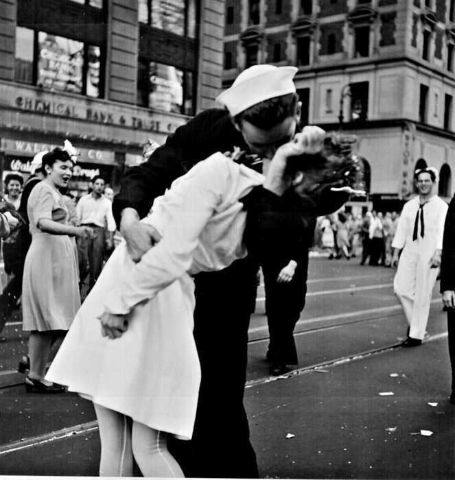 The kiss heard around the world.jpg