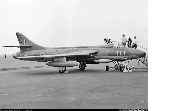 Hawker Hunter.png