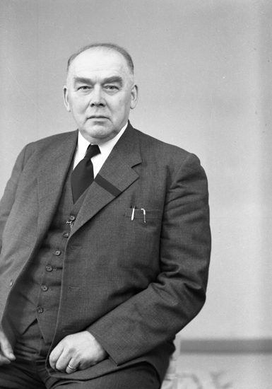 022yhziuKLjM.jpg