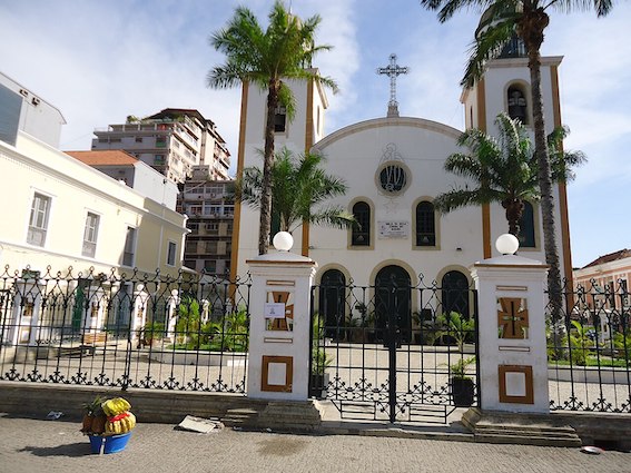 Igreja_Nossa_Senhora_dos_Remedios_Luanda.JPG