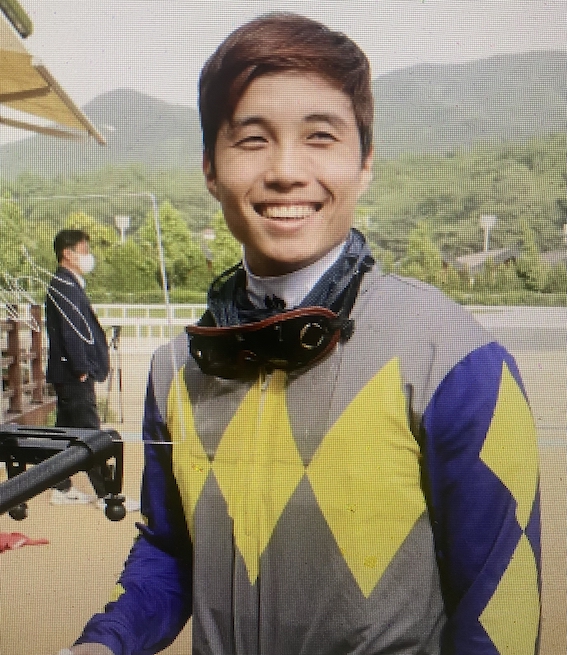 jockey.jpg