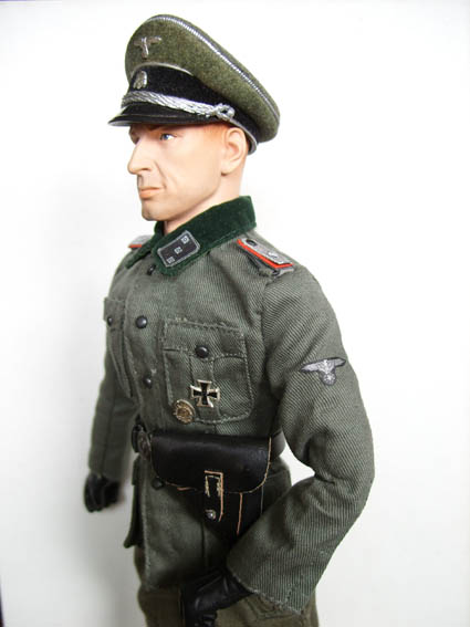 SS Obersturmführer.jpg