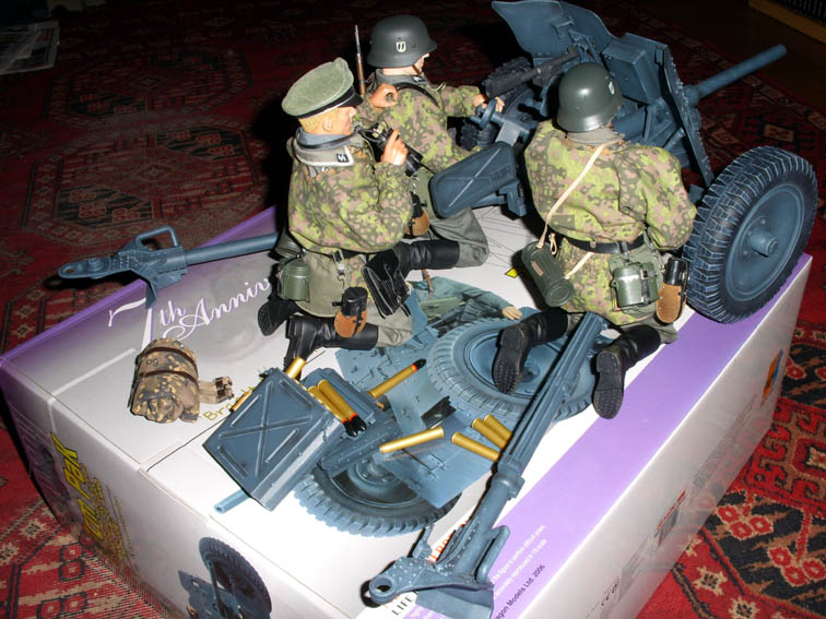 3,7 cm PAK bakifrån.jpg