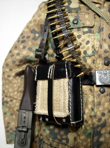 Hitler Jugend Tool Bag.jpg