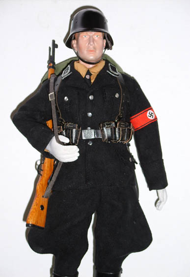 Allgemeine SS framifrån.jpg