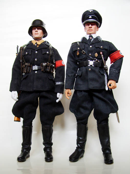 Schütze und Standaretenführer.jpg