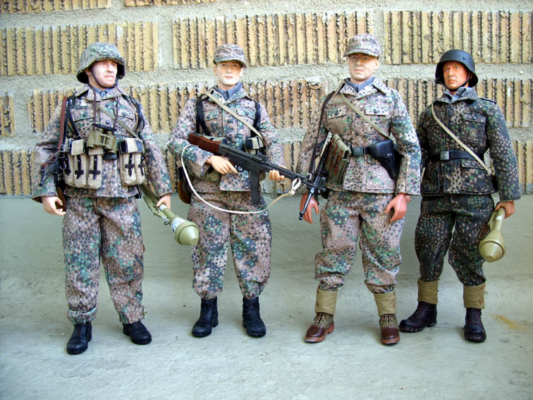 Norrmandie 44 ett gäng veteraner från östfronten.jpg