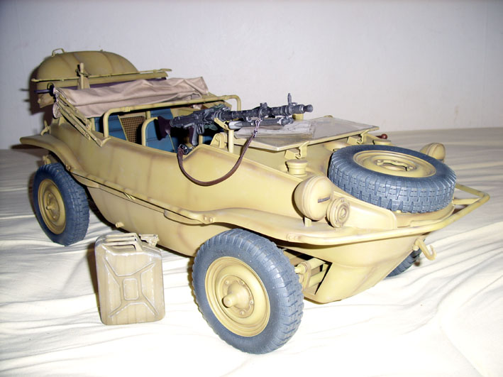 Schwimmwagen hela.jpg