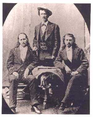 scenisk trio.jpg
