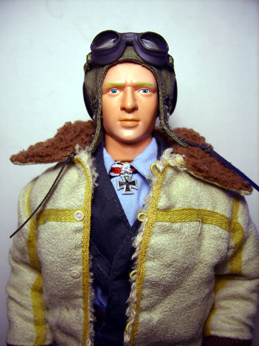 Erich Hartmann vid östfronten.jpg