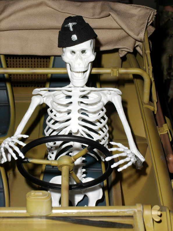 Skelett i VW 166.jpg