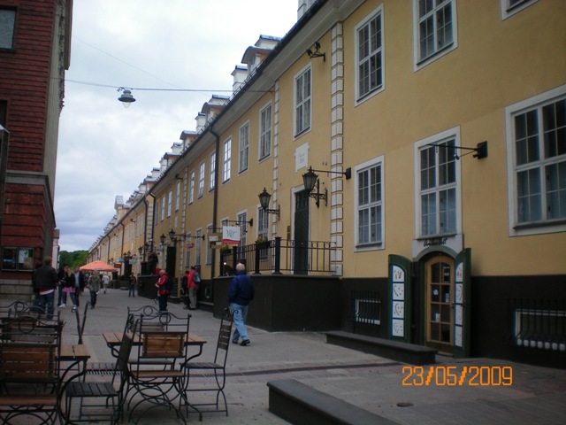 100_0016.jpg