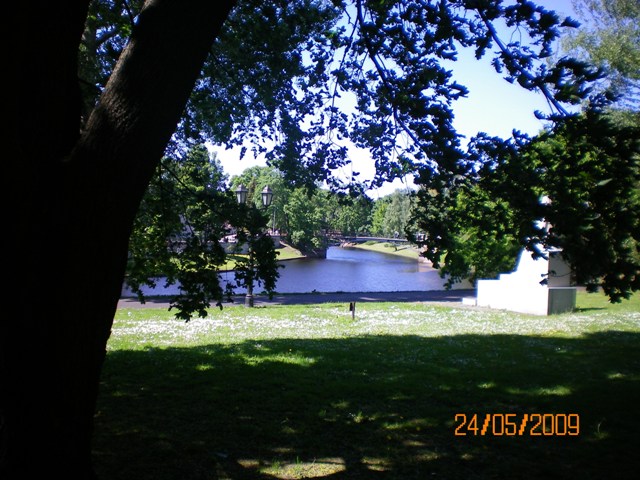 100_0030.jpg