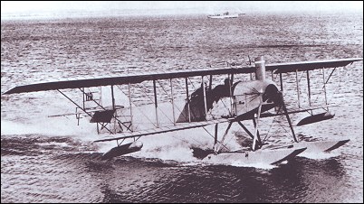 Short 'Folder' 1913.jpg