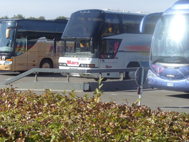 SI853207.JPG