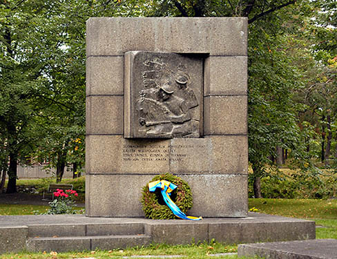 Monument.jpg