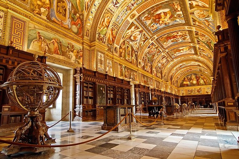 library1.jpg