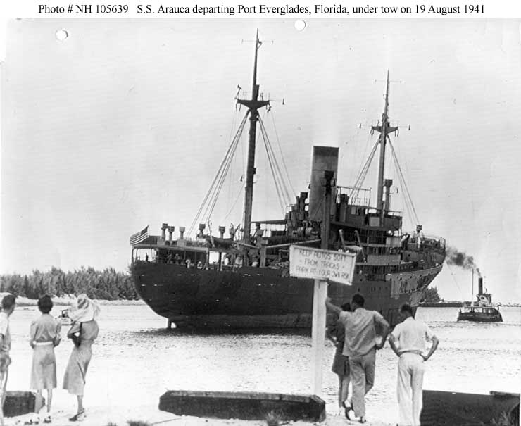 Under amerikansk flagg - bogseras ut.jpg