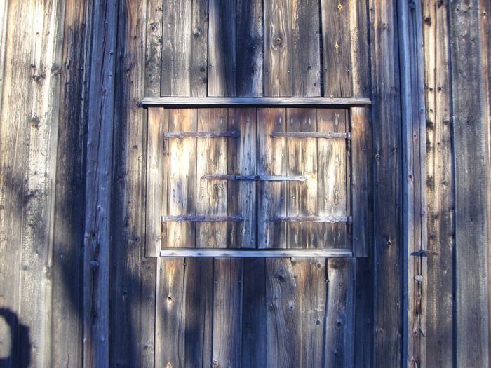 loukko gård fönster.jpg