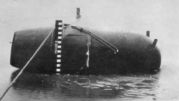23-nov-39-magnetic-mine-595x335.jpg
