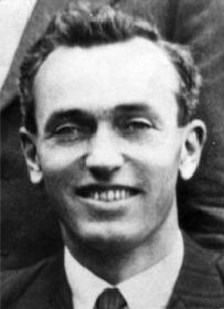 Cdr Charles Goodeve RCNVR.jpg
