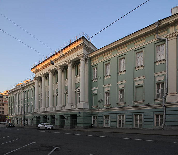 Domstolsbyggnad.jpg