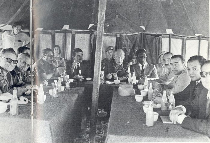 bänkarochbord.jpg