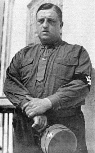 skottkärreman och kirurg.jpg