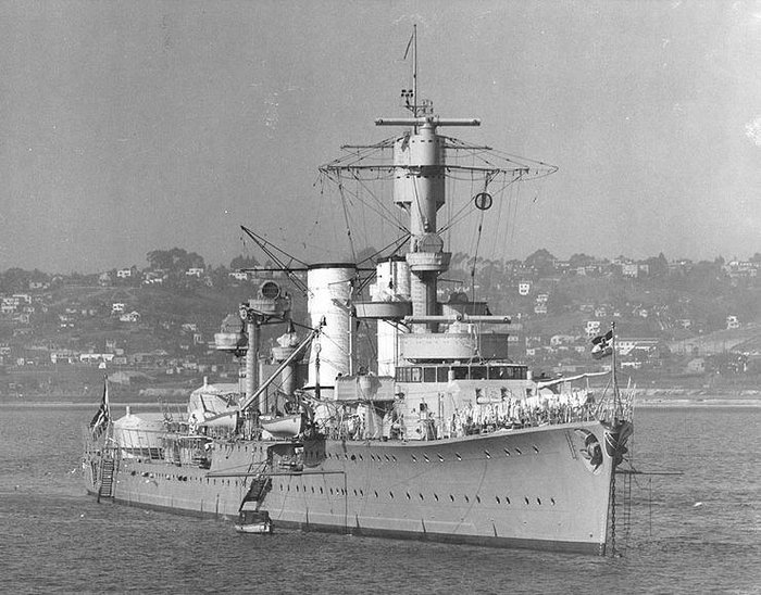 KARLSRUHE i San Diego 1934.jpg