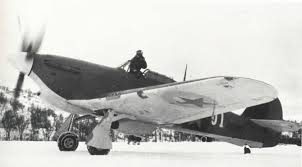 151 st Sqd Hurricane i Vaenga oktober 1941.jpg