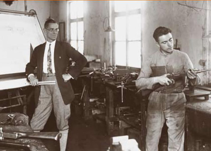 uppfinnare och vapentekniker.jpg