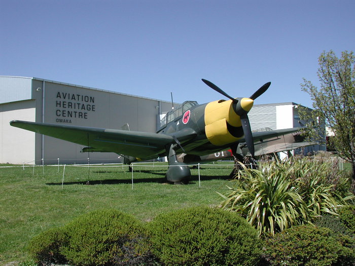 Stuka_replica_outside_of_museum.jpg