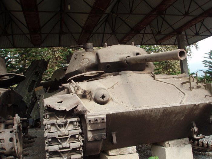 Numera ej stridsduglig stridsvagn.jpg