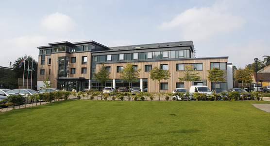 Holiday Inn Express Duxford.jpg