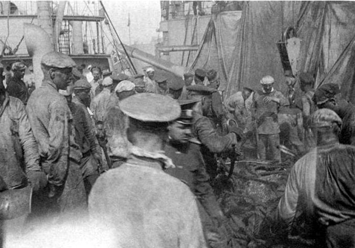 med kolaangare laangsides....jpg